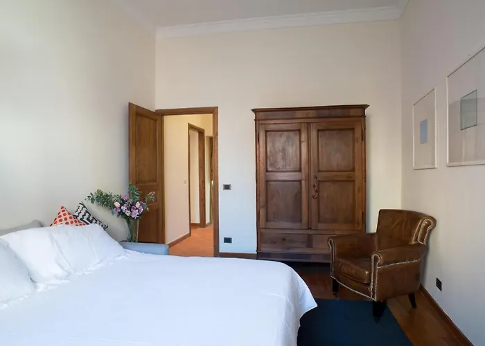 Apartament Ponte Vecchio Flat With Elevator *