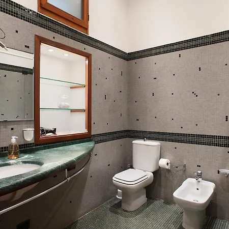 Διαμέρισμα Ponte Vecchio Flat With Elevator *