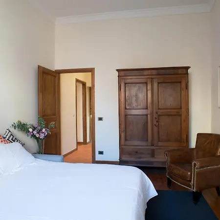 Διαμέρισμα Ponte Vecchio Flat With Elevator *